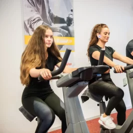 kom-langs-in-ijsselmonde-op-maandag-voor-begeleiding-fitness-in-club